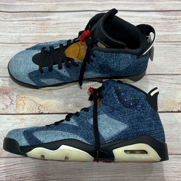 NEW ARRIVAL: Nike Air Jordan Retro VI 6 Washed Denim. Size 11 - Picture 1 of 6